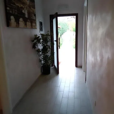Apartment Rosilienza Private Spa, Patio Garden Free Trasfer To & From Airport *