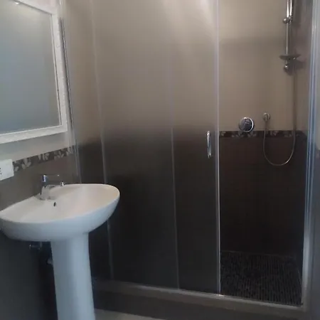 Rosilienza Private Spa, Patio Garden Free Trasfer To & From Airport