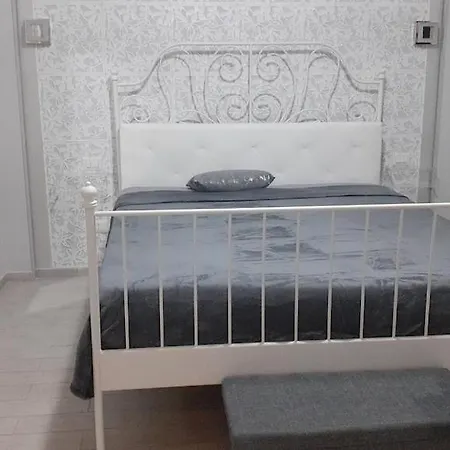 Rosilienza Private Spa, Patio Garden Free Trasfer To & From Airport Apartment Fiumicino