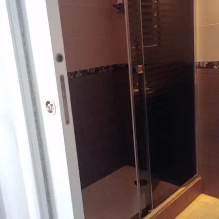 Rosilienza Private Spa, Patio Garden Free Trasfer To & From Airport