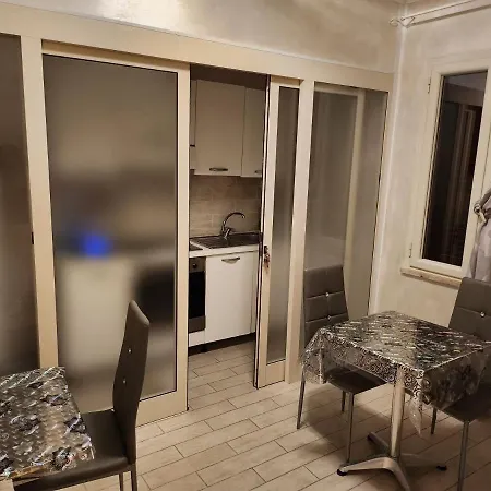 Apartment Rosilienza Private Spa, Patio Garden Free Trasfer To & From Airport *
