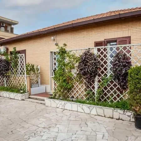 Apartment Rosilienza Private Spa, Patio Garden Free Trasfer To & From Airport *