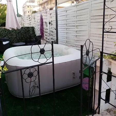 Rosilienza Private Spa, Patio Garden Free Trasfer To & From Airport Fiumicino